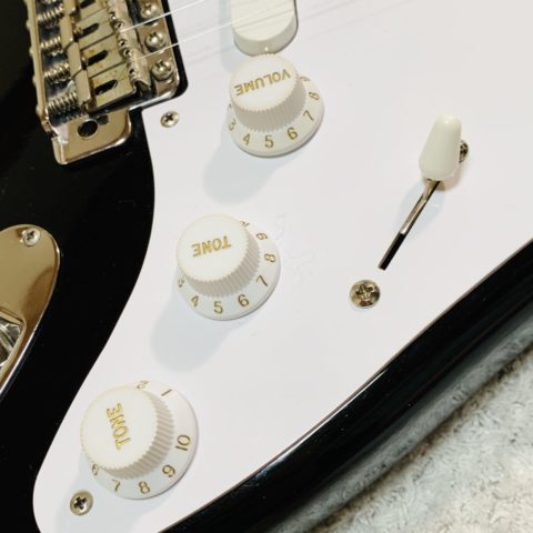レビュー】レースセンサー搭載のストラトキャスター Fender JAPAN ST54