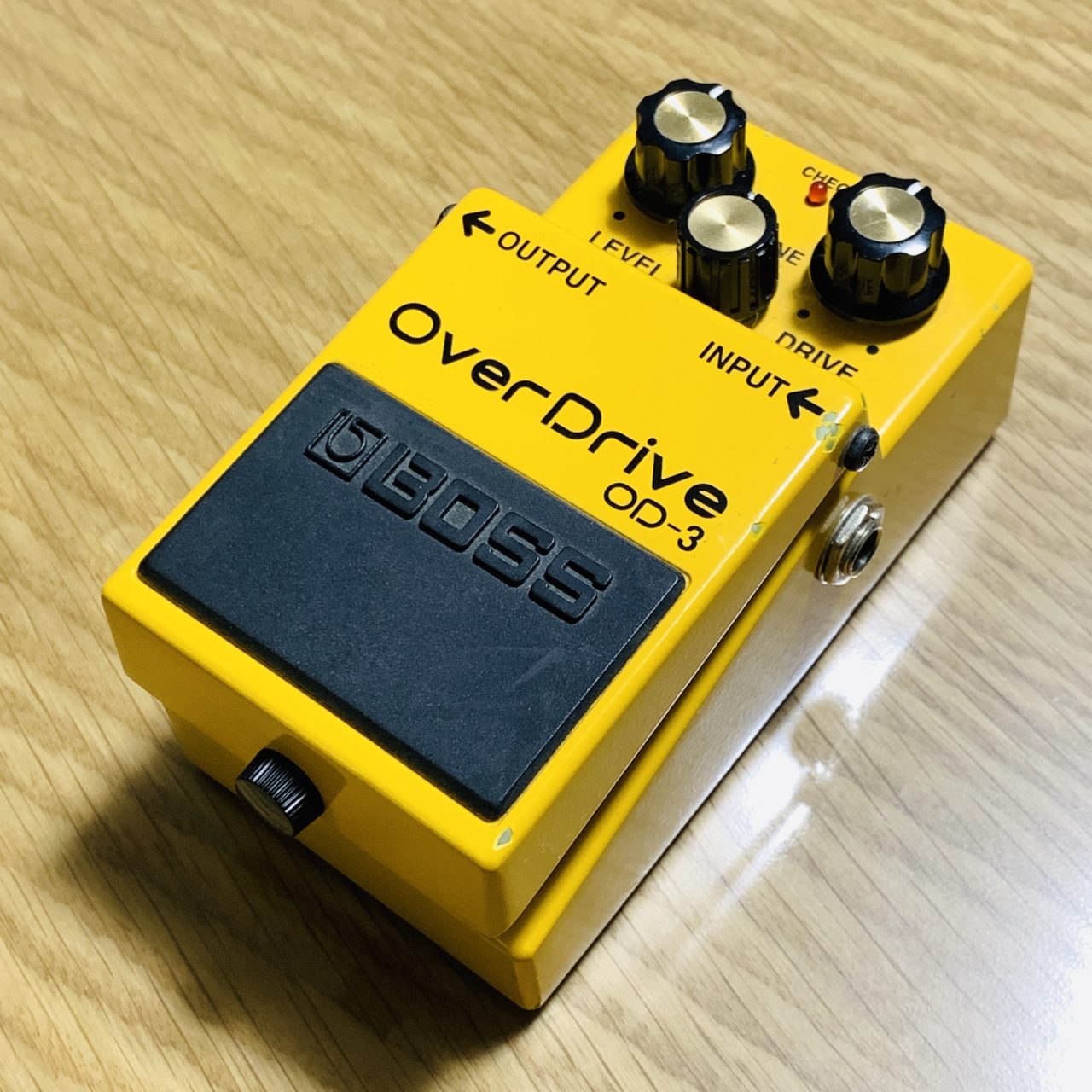 【動画あり】オーバードライブの大定番、BOSS OD-3は倍音と低音