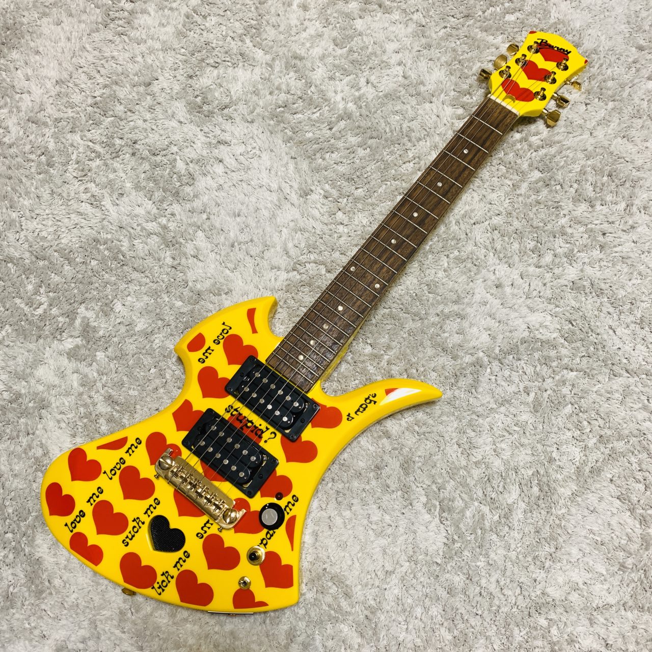 BURNY バーニー ミニエレキギター YH-JR.2009 Heart Yellow アンプ内蔵