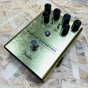 【レビュー】Fenderの歪みエフェクター「PUGILIST DISTORTION」を弾いてみた感想